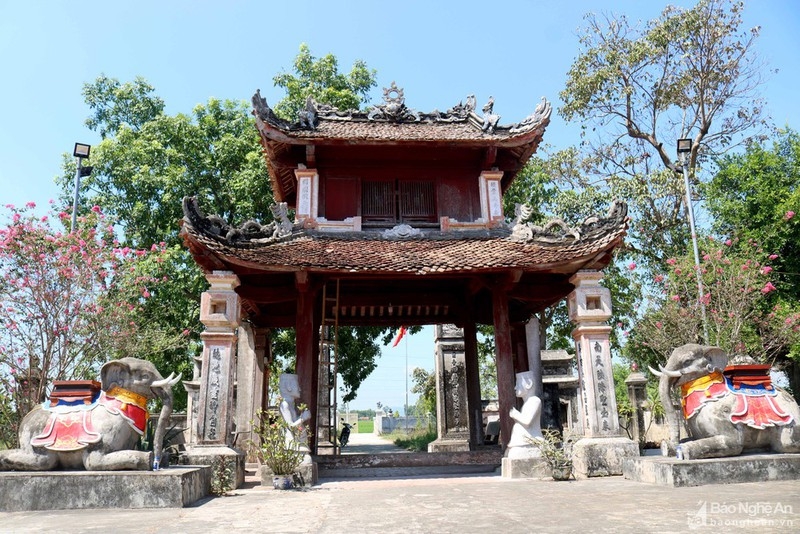 An insight into a century-old temple in Nghe An